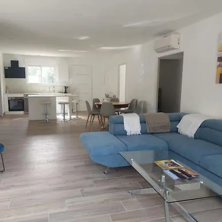 Maison Avec Piscine, A Proximite Des Plages Porto-Vecchio (Corsica)