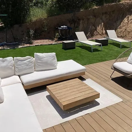 Maison Avec Piscine, A Proximite Des Plages 펜션 *