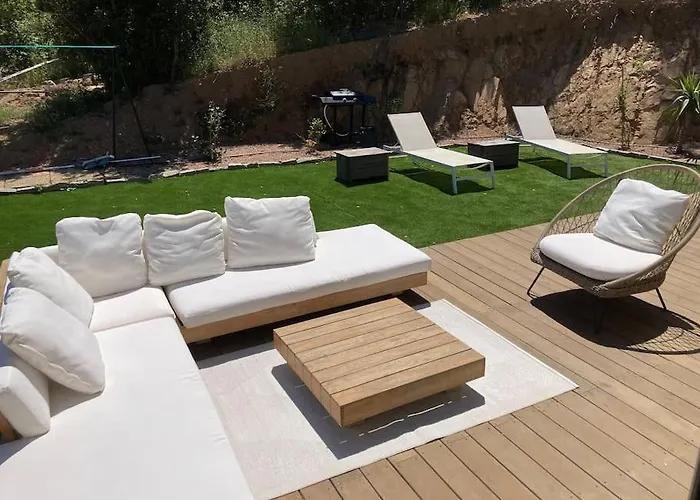 Maison Avec Piscine, A Proximite Des Plages Semesterbostad *